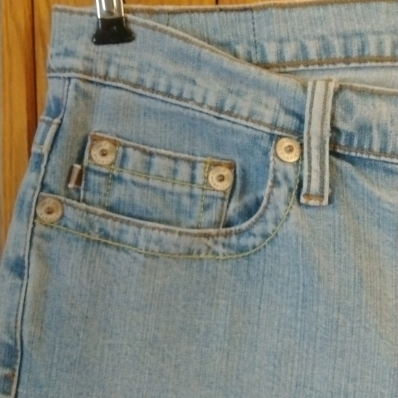 *VINTAGE* Z Cavaricci Embroidered Capri/Ankle Jeans - Picture 2 of 9